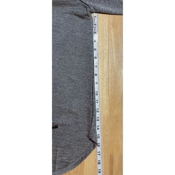 Jones New York Signature Cold Shoulder Metallic Grey Knit Top Size S NWT - Picture 10 of 15